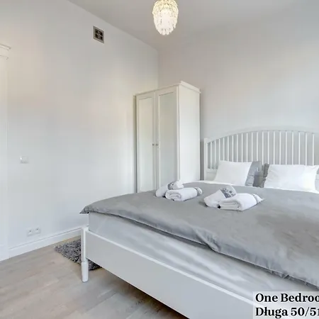 Dluga And Dlugi Targ Apartment