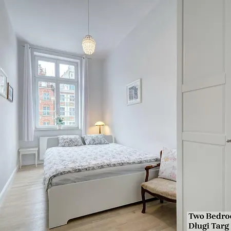 Dluga And Dlugi Targ *