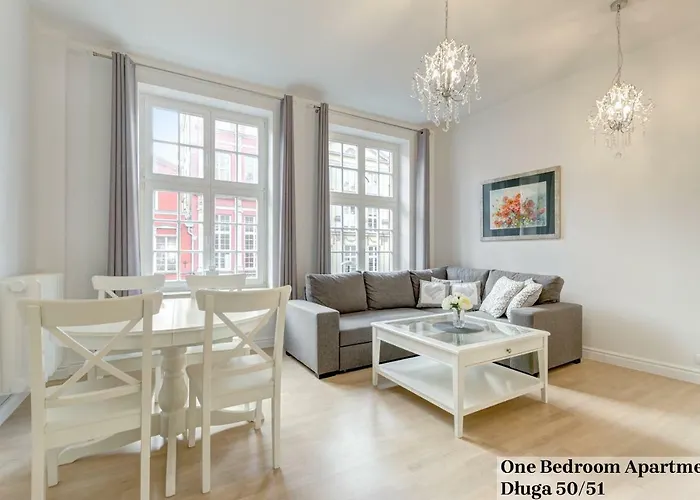 Daire Dluga And Dlugi Targ