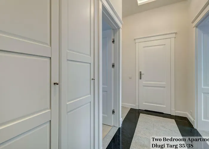 Dluga And Dlugi Targ *