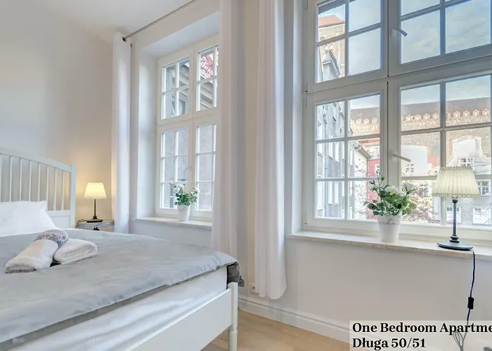 Dluga And Dlugi Targ