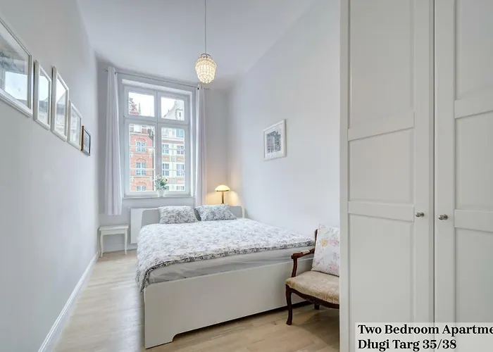 Dluga And Dlugi Targ *